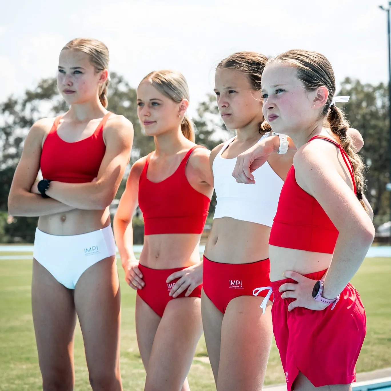 IMPI New Fit Longer Strappy Running Crop - Red
