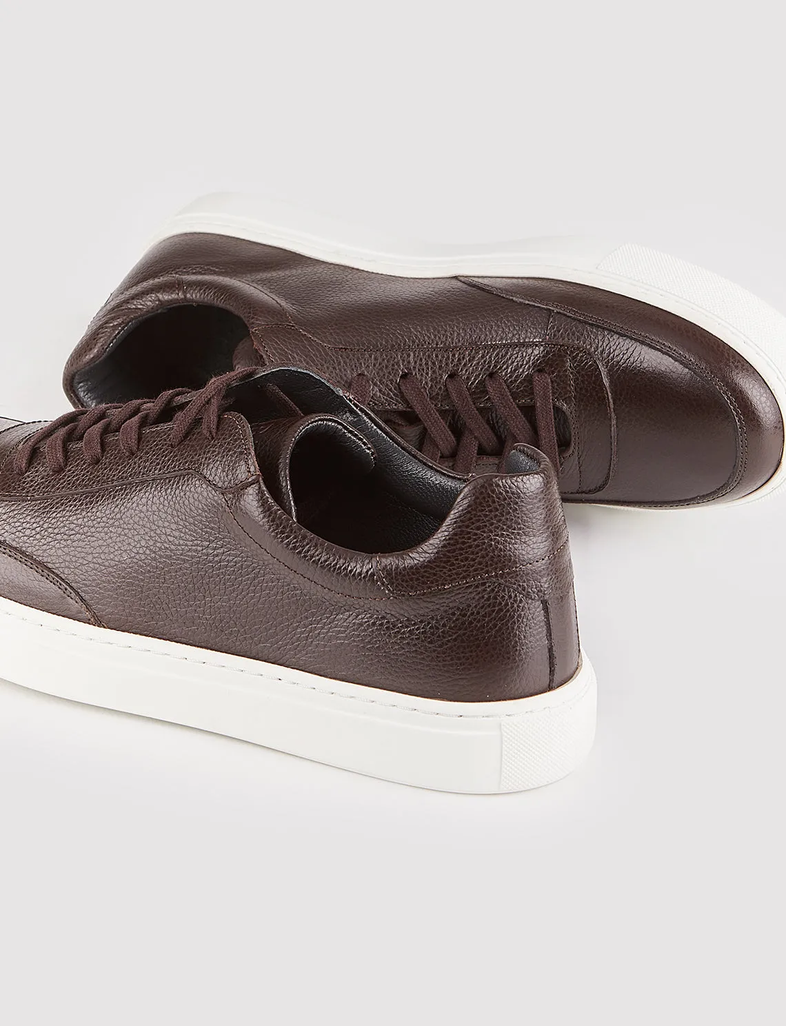 Men Brown Genuine Leather Low Top Lace Up Skate Shoes